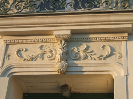 Restauration d'un bas relief sculpté en pierre en Loire Atlantique