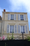 Enduit à la chaux d'une maison de ville (Sables d'Olonne Vendée)